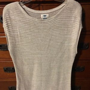 Knit sleeveless sweater